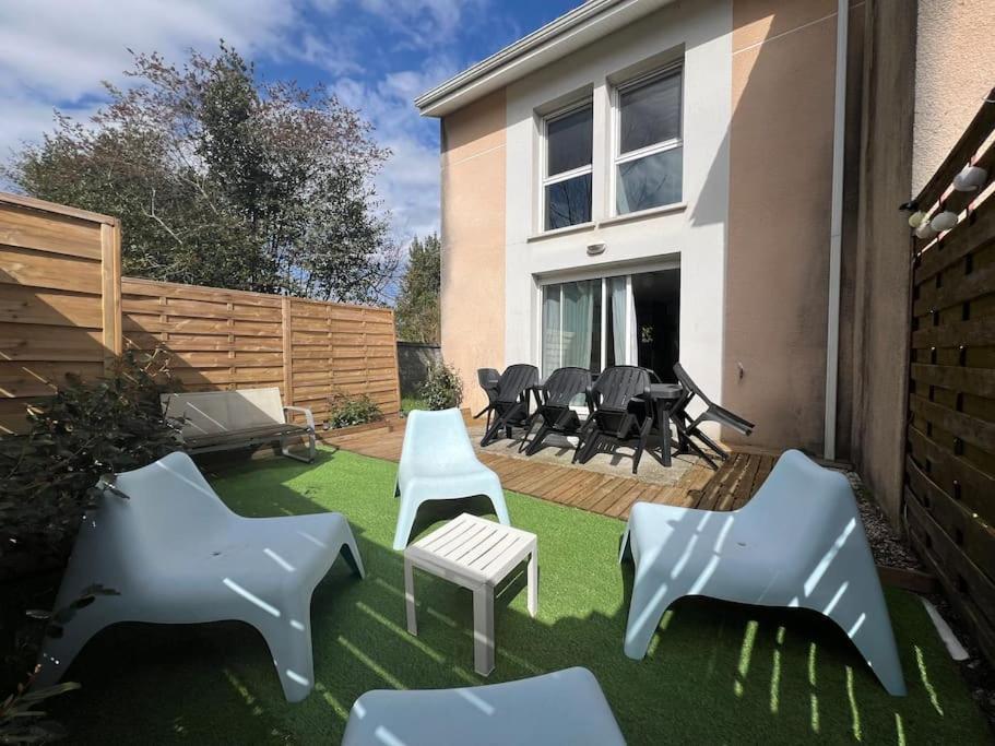 Maison Duplex T4 6 Couchages กูฌ็อง-เมสทราส ภายนอก รูปภาพ